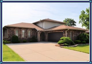 18443 Maple Street, Lansing, IL 60438