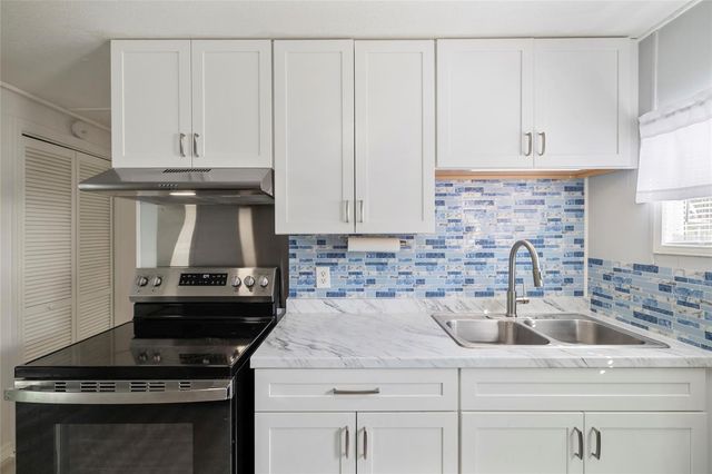 3313 BAYSIDE PARKWAY, Punta Gorda, FL 33982