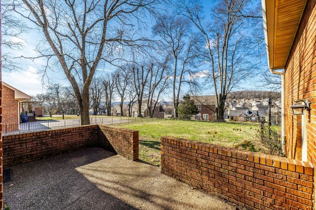 836 Rachel Dr, Goodlettsville, TN 37072