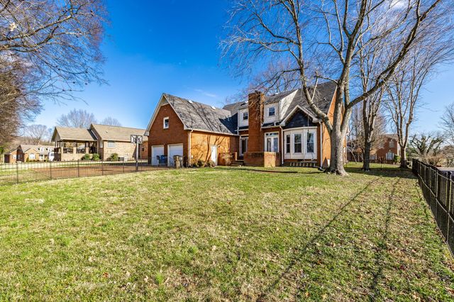 836 Rachel Dr, Goodlettsville, TN 37072