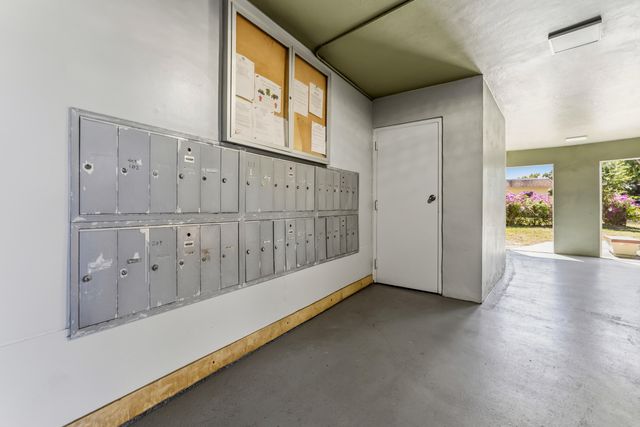 1638 Embassy Drive 208, West Palm Beach, FL 33401