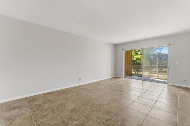 1638 Embassy Drive 208, West Palm Beach, FL 33401