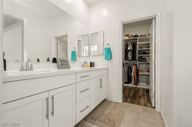 600 North Carriage Hill Drive 2174, Las Vegas, NV 89138