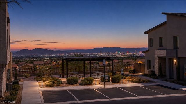 600 North Carriage Hill Drive 2174, Las Vegas, NV 89138