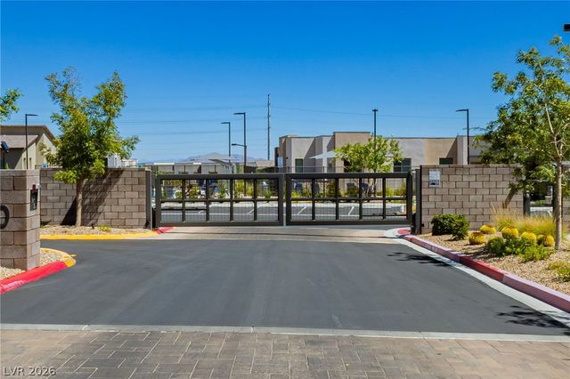 600 North Carriage Hill Drive 2174, Las Vegas, NV 89138