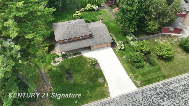 3175 Delevan Drive, Saginaw, MI 48603