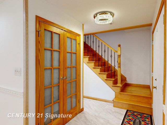 3175 Delevan Drive, Saginaw, MI 48603