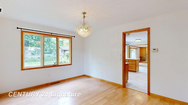 3175 Delevan Drive, Saginaw, MI 48603