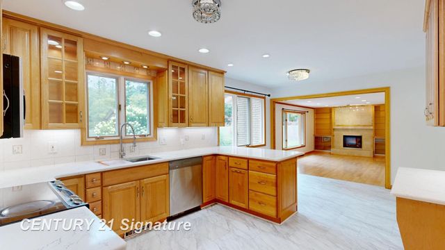 3175 Delevan Drive, Saginaw, MI 48603