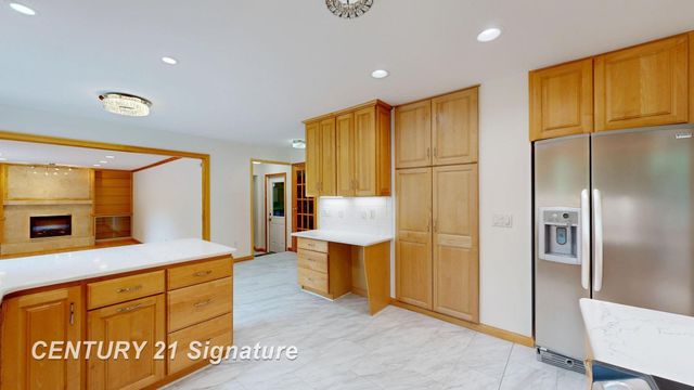 3175 Delevan Drive, Saginaw, MI 48603
