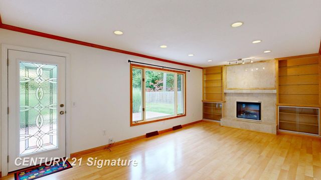 3175 Delevan Drive, Saginaw, MI 48603