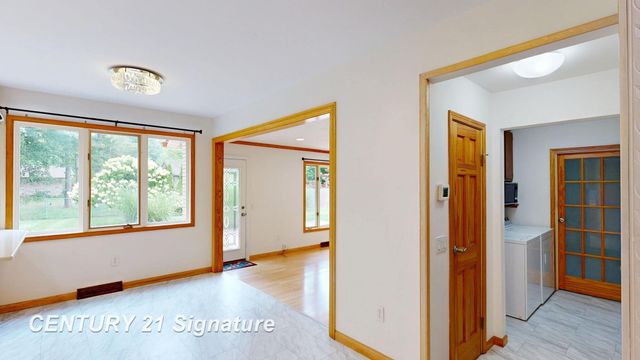 3175 Delevan Drive, Saginaw, MI 48603