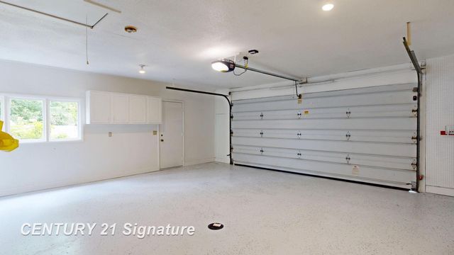 3175 Delevan Drive, Saginaw, MI 48603