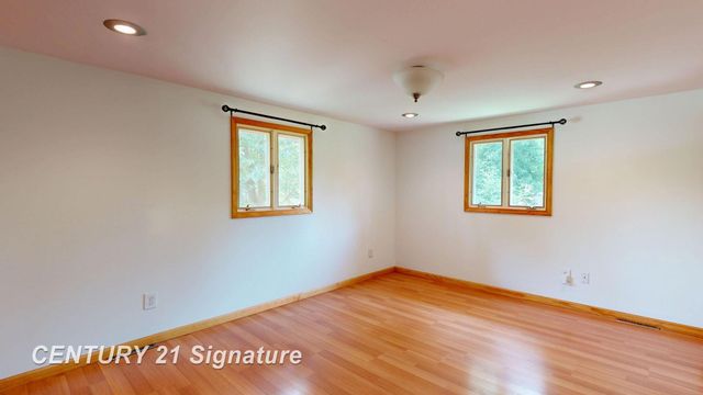 3175 Delevan Drive, Saginaw, MI 48603