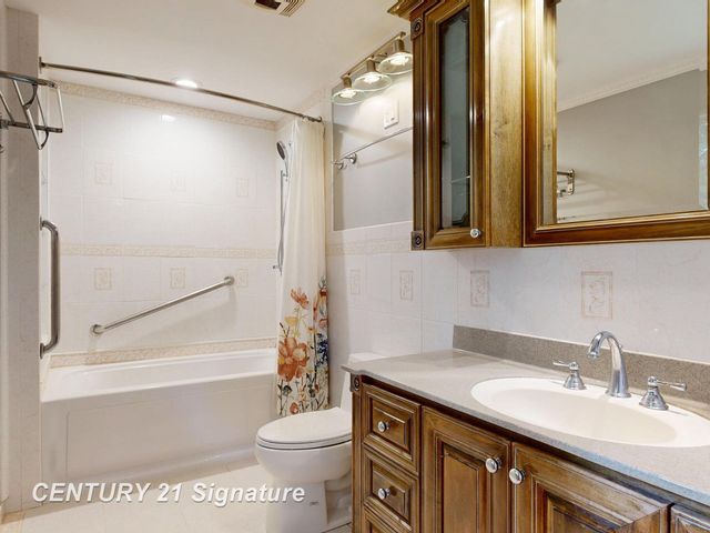 3175 Delevan Drive, Saginaw, MI 48603