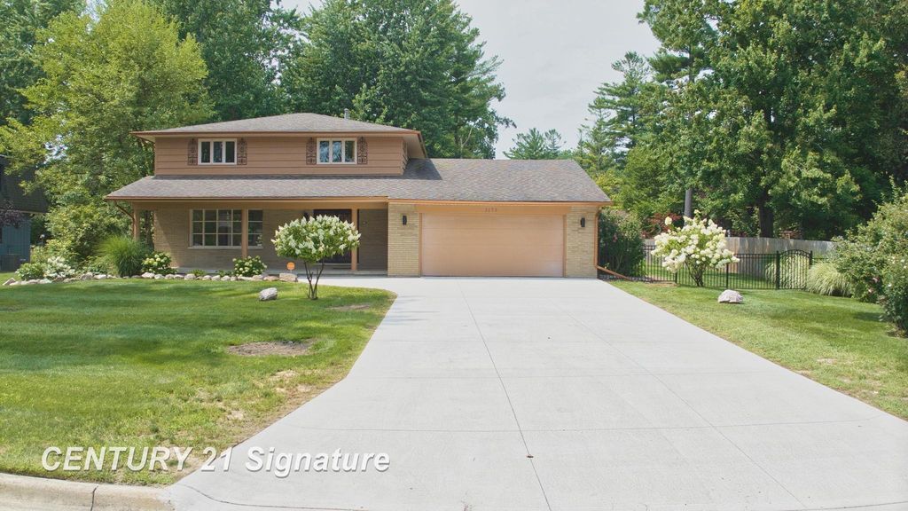 3175 Delevan Drive, Saginaw, MI 48603