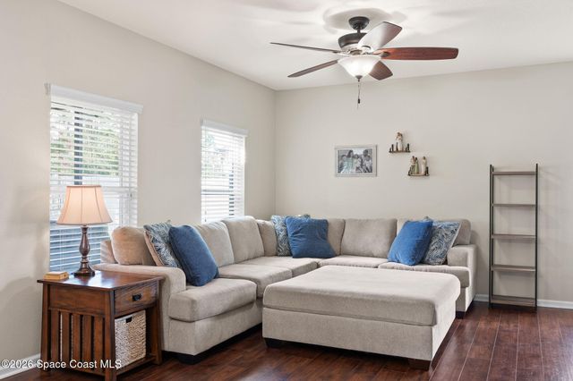 792 Dillard Drive SE, Palm Bay, FL 32909