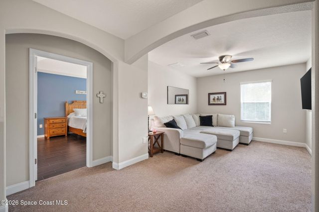 792 Dillard Drive SE, Palm Bay, FL 32909