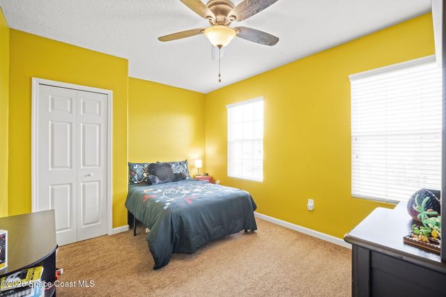 792 Dillard Drive SE, Palm Bay, FL 32909