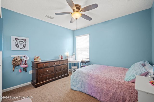 792 Dillard Drive SE, Palm Bay, FL 32909