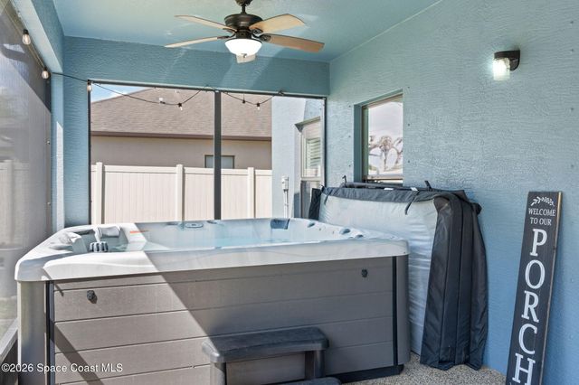 792 Dillard Drive SE, Palm Bay, FL 32909