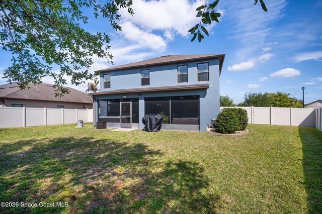 792 Dillard Drive SE, Palm Bay, FL 32909