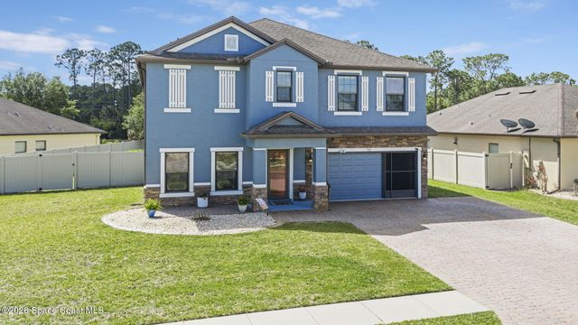 792 Dillard Drive SE, Palm Bay, FL 32909