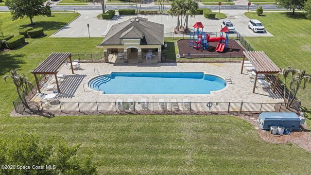 792 Dillard Drive SE, Palm Bay, FL 32909