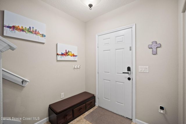 792 Dillard Drive SE, Palm Bay, FL 32909