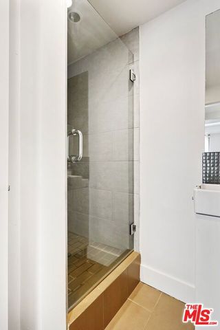 7250 Franklin Avenue 414, Los Angeles, CA 90046