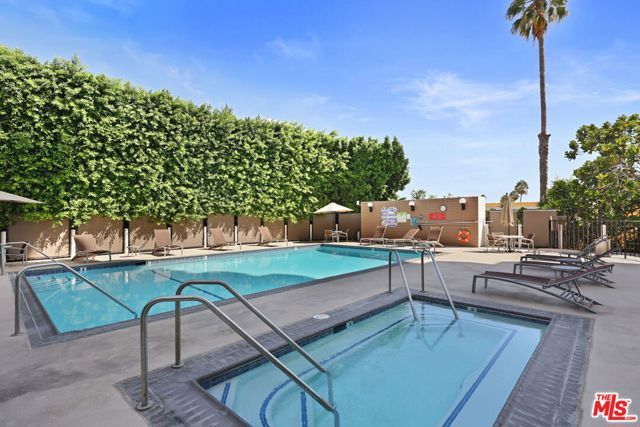 7250 Franklin Avenue 414, Los Angeles, CA 90046