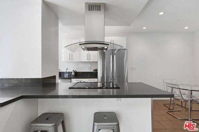 7250 Franklin Avenue 414, Los Angeles, CA 90046