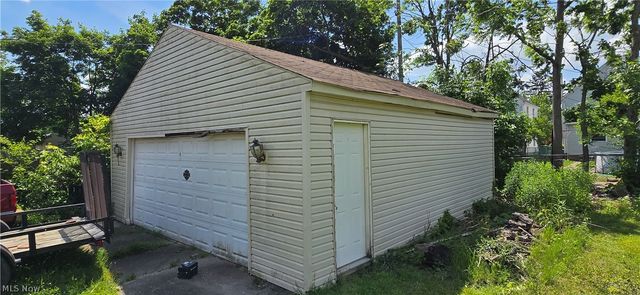 201 W 26th Street, Lorain, OH 44052
