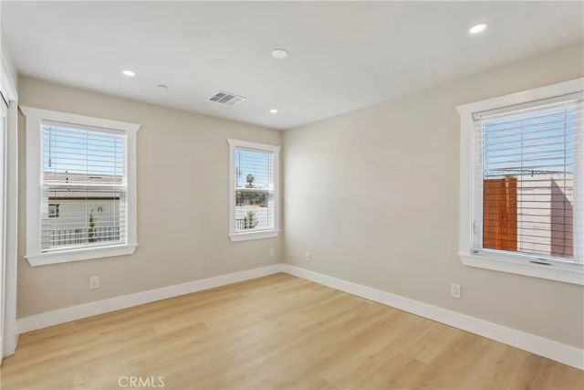 23 E Pine Street, Altadena, CA 91001