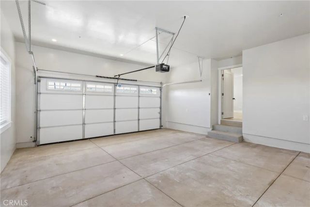 23 E Pine Street, Altadena, CA 91001