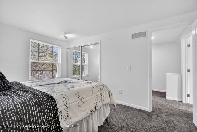 6126 Beechfield Drive 138, Lansing, MI 48911