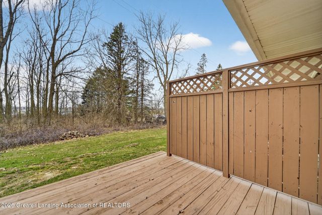 6126 Beechfield Drive 138, Lansing, MI 48911