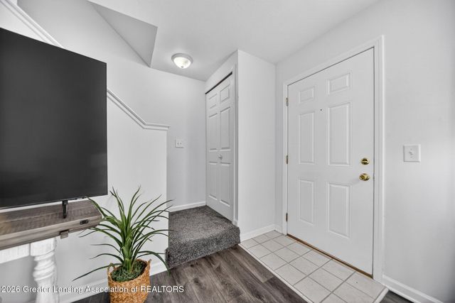 6126 Beechfield Drive 138, Lansing, MI 48911