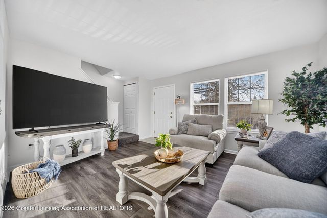 6126 Beechfield Drive 138, Lansing, MI 48911