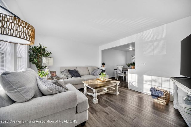 6126 Beechfield Drive 138, Lansing, MI 48911