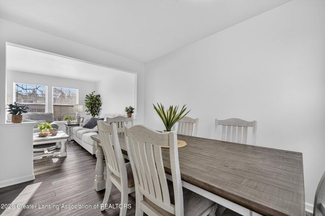 6126 Beechfield Drive 138, Lansing, MI 48911