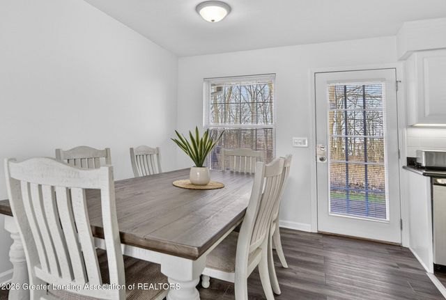 6126 Beechfield Drive 138, Lansing, MI 48911