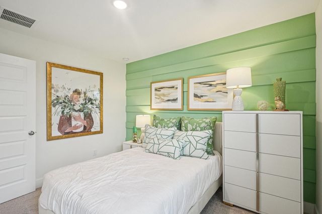 13219 Retiro Drive, Houston, TX 77047