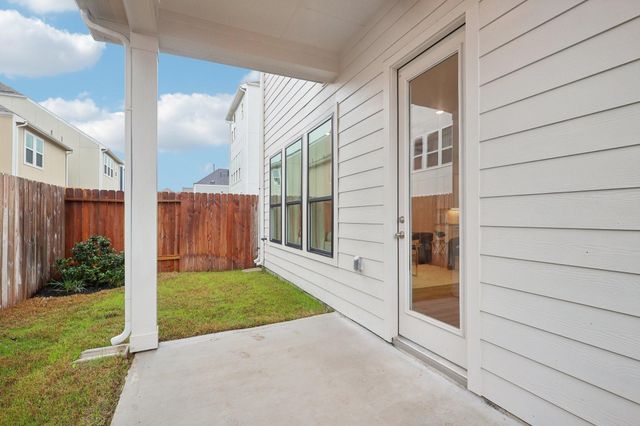 13219 Retiro Drive, Houston, TX 77047