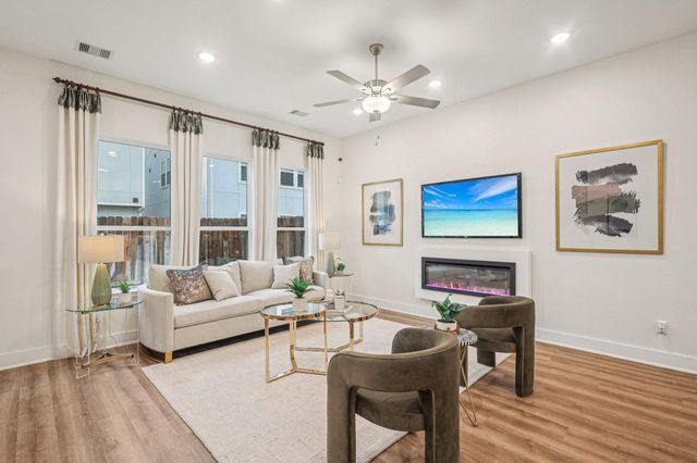 13219 Retiro Drive, Houston, TX 77047