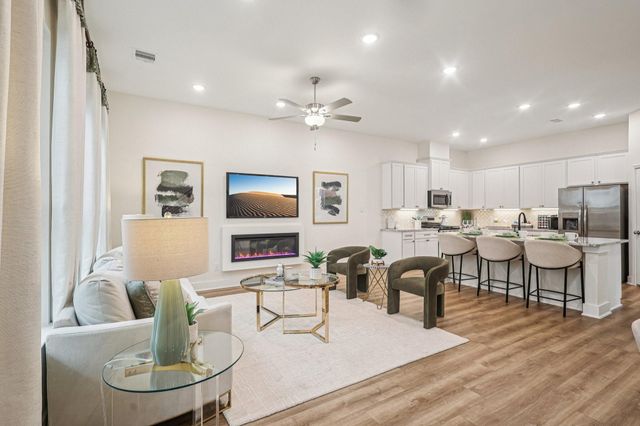 13219 Retiro Drive, Houston, TX 77047