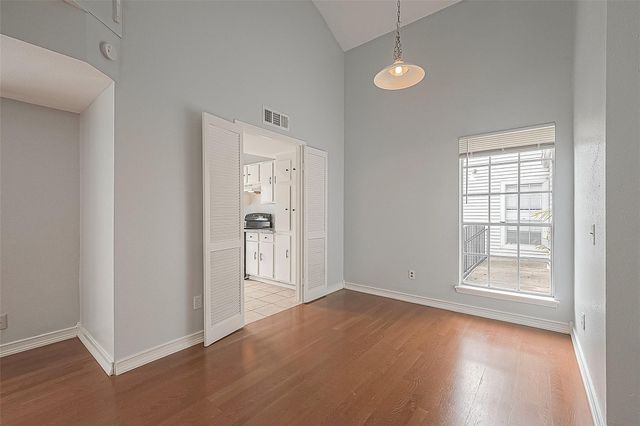 9809 Richmond Avenue C8, Houston, TX 77042