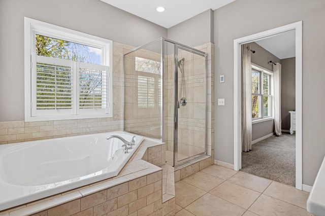 4850 Fable Hill Parkway N, Hugo, MN 55038