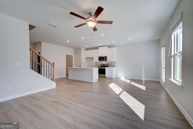 8098 Tiger Way 68, Riverdale, GA 30296