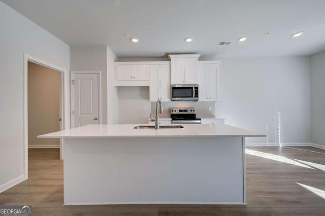 8098 Tiger Way 68, Riverdale, GA 30296
